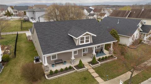 609 Summer Stone Dr, O'fallon, MO 63368 photo 2