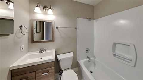 317 Spring Meadows Dr, Manchester, MO 63011 photo 10