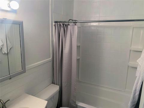 3582 Long Dr, Saint Ann, MO 63074 photo 9