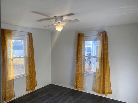 3582 Long Dr, Saint Ann, MO 63074 photo 4