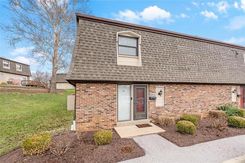 244 Glandore Dr #A, Ballwin, MO 63021 photo 1