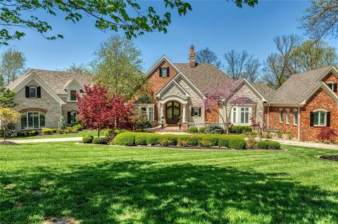 12 Upper Whitmoor Dr, Weldon Spring, MO 63304 photo 1