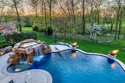 12 Upper Whitmoor Dr, Weldon Spring, MO 63304 photo 9