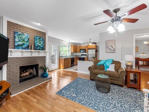 346 Brightfield Dr, Ballwin, MO 63021 photo 3