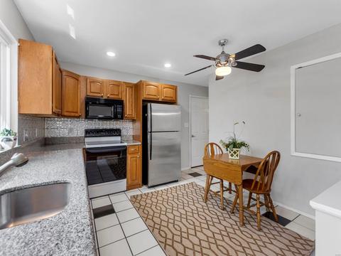 346 Brightfield Dr, Ballwin, MO 63021 photo 7