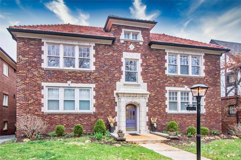 7373 Pershing Ave #1W, Saint Louis, MO 63130