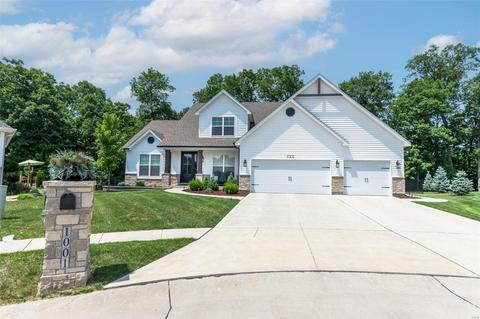 1001 Timber Bluff Dr, Wentzville, MO 63385