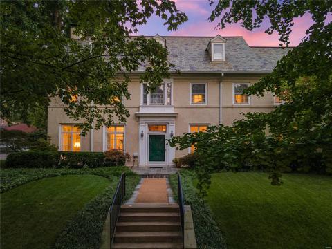 6425 Cecil Ave, Clayton, MO 63105