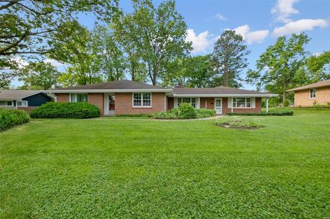 10 Branford Dr, Saint Louis, MO 63132
