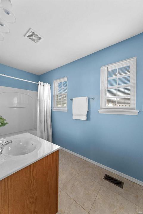 270 Tyndale Dr, O'fallon, MO 63366 photo 19