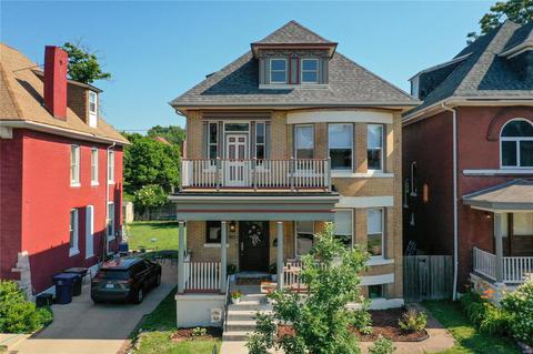 3931 Russell Blvd, Saint Louis, MO 63110