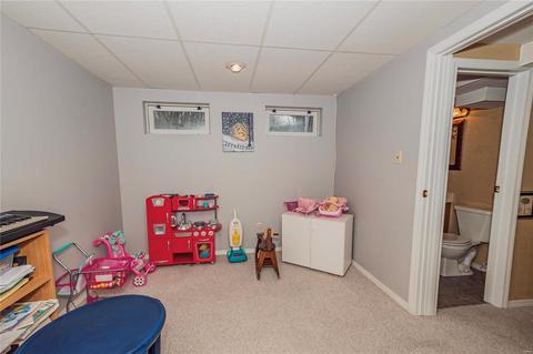 828 White Picket Ln, Ballwin, MO 63021 photo 16