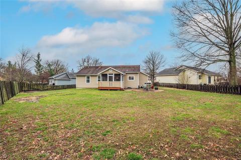 828 White Picket Ln, Ballwin, MO 63021 photo 21