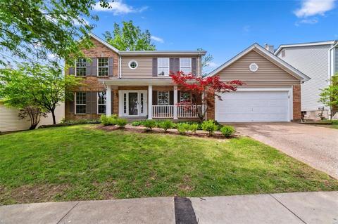 1541 Summer Chase Ln, Fenton, MO 63026