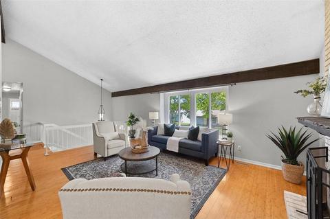 1417 Mont Dore Dr, Manchester, MO 63021 photo 5
