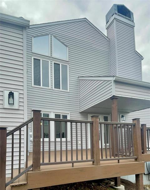 1850 Ridgeview Circle Dr, Ballwin, MO 63021 photo 2