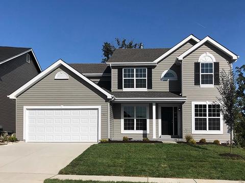 7425 Shadow Point Dr, Oakville, MO 63129