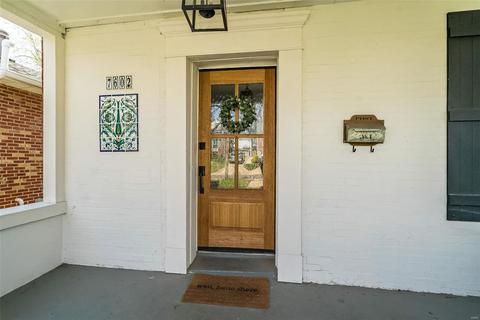 7602 Devonshire Ave, Saint Louis, MO 63119 photo 2