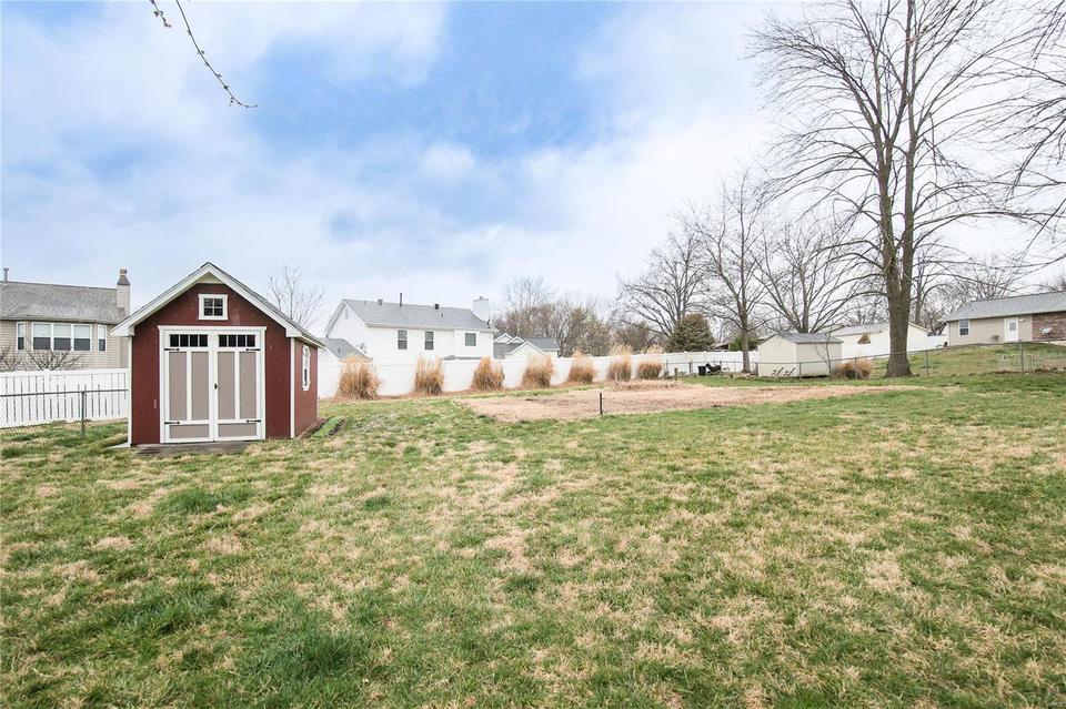  341 Woodbridge Dr, Saint Charles, MO 63303 photo 20