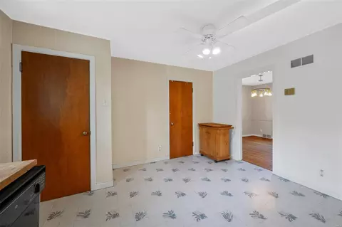 7614 Devonshire Ave, Saint Louis, MO 63119 photo 12
