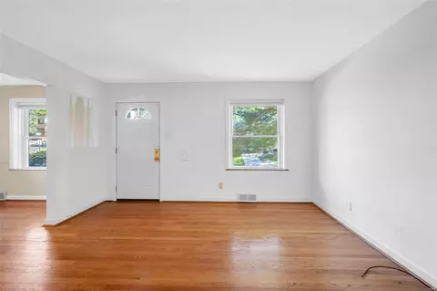 7614 Devonshire Ave, Saint Louis, MO 63119 photo 8