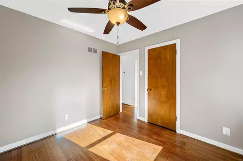 7614 Devonshire Ave, Saint Louis, MO 63119 photo 17