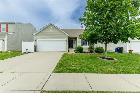 163 Fox Creek Dr, Wentzville, MO 63385