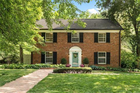 14 Black Creek Ln, Saint Louis, MO 63124