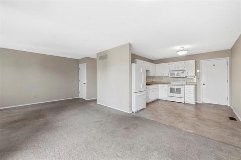 1019 Alpine Ridge Dr, Ballwin, MO 63021 photo 7