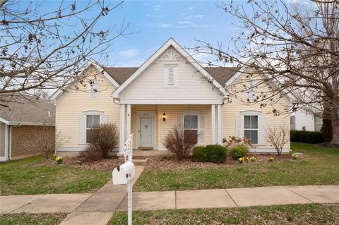 315 Hawks View Dr, O'fallon, MO 63368 photo 2