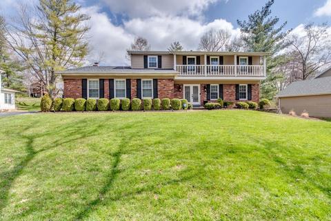 930 Wynhaven Ln, Ballwin, MO 63011 photo 1