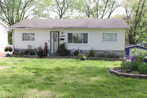 10332 Lord Dr, Saint Louis, MO 63136