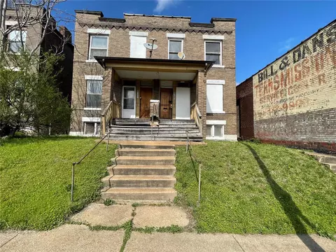 4725 Natural Bridge Ave, Saint Louis, MO 63115