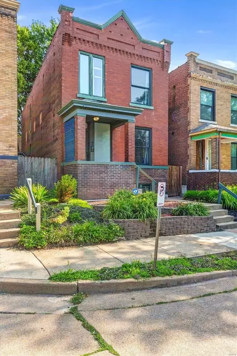 4269 Castleman Ave, Saint Louis, MO 63110