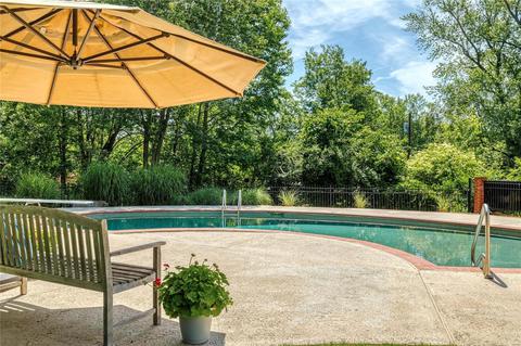 6 Wendover Dr, Ladue, MO 63124 photo 60