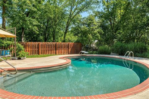 6 Wendover Dr, Ladue, MO 63124 photo 59
