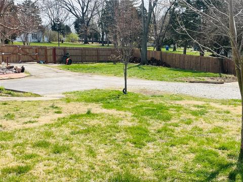 109 Lark Hill Ln, Ballwin, MO 63021 photo 31