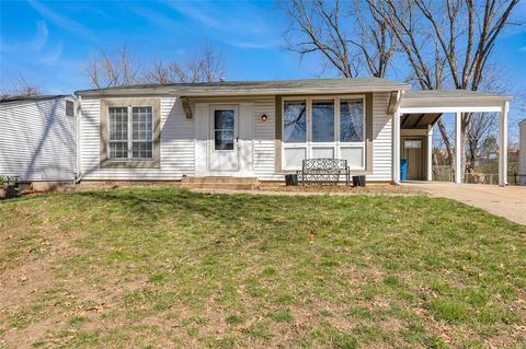 303 Wild Winds Dr, O'fallon, MO 63368 photo 1