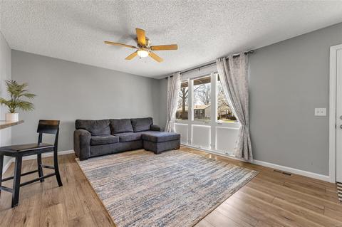 303 Wild Winds Dr, O'fallon, MO 63368 photo 4