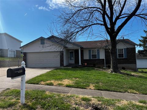 5210 Elk Trail Dr, Black Jack, MO 63033