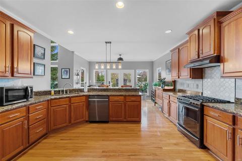 7826 Wind Hill Dr, O'fallon, MO 63368 photo 9