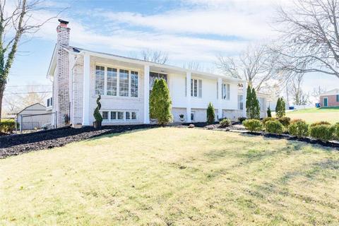 3632 Eileen Ann Dr, Saint Louis, MO 63129