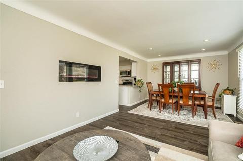 2733 Hackmann Rd, Saint Charles, MO 63303 photo 14