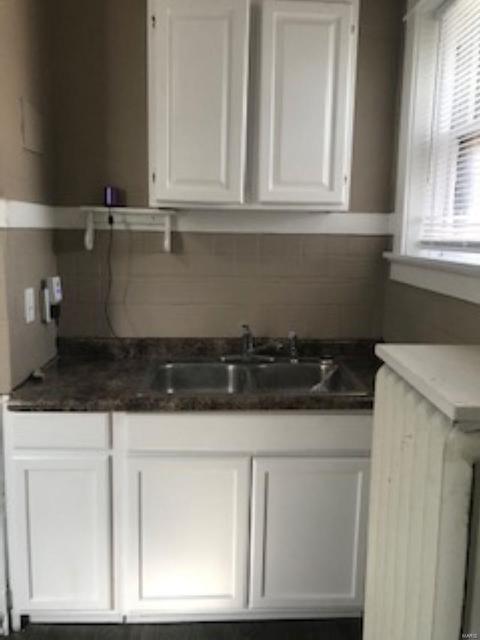 4632 S Compton Ave, Saint Louis, MO 63111 photo 10