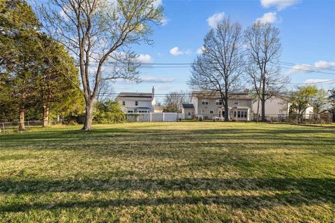 277 Ramsey Ln, Ballwin, MO 63021 photo 28