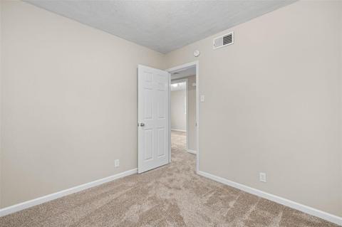 277 Ramsey Ln, Ballwin, MO 63021 photo 12