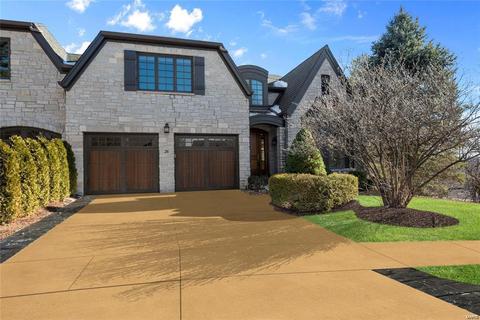 26 Bonhomme Grove Ct, Chesterfield, MO 63017