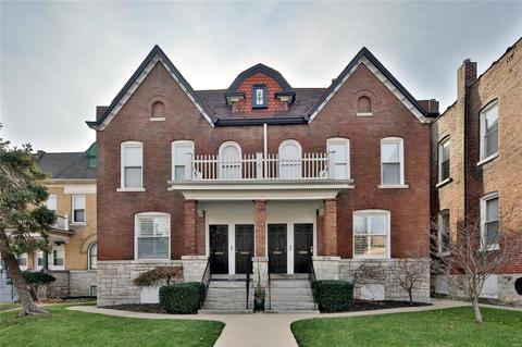 4738 Olive St, Saint Louis, MO 63108
