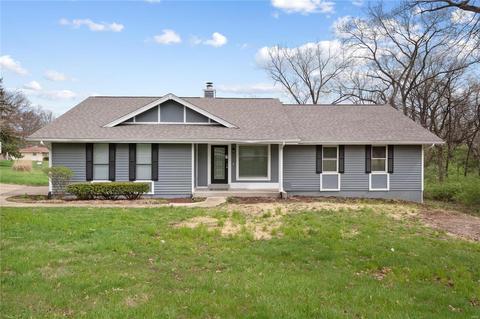 12019 Mignon Dr, Florissant, MO 63033