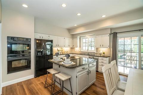 1000 Park Forest Pl, Ellisville, MO 63021 photo 14